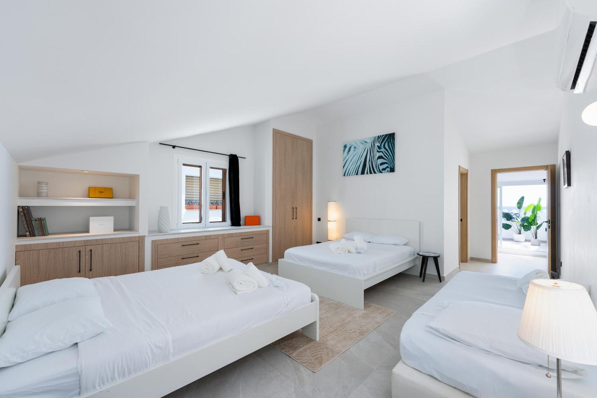 243-Fully Renovated-Puerto Banus Marbella Front Line Penthouse公寓 外观 照片