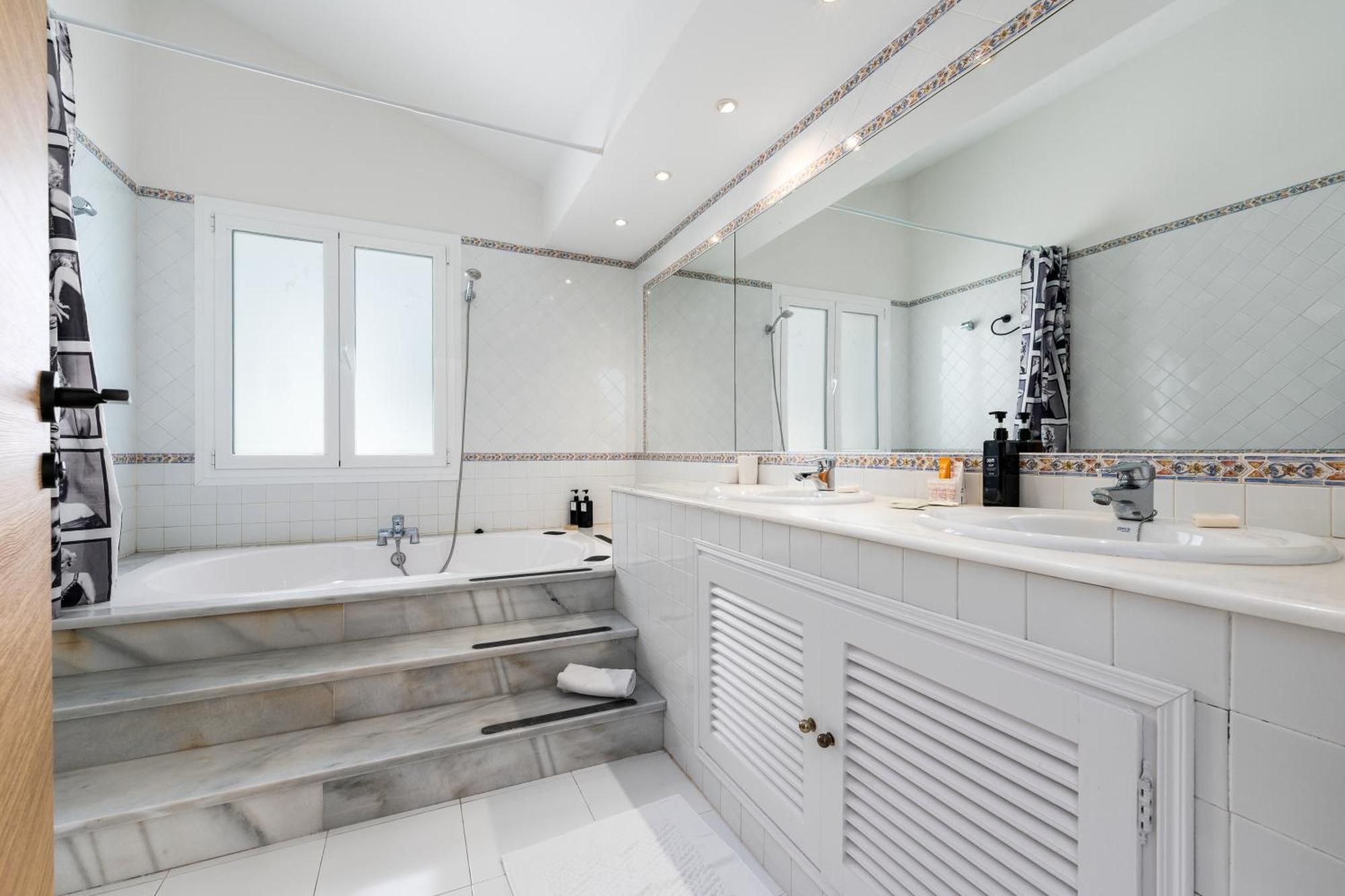 243-Fully Renovated-Puerto Banus Marbella Front Line Penthouse公寓 外观 照片