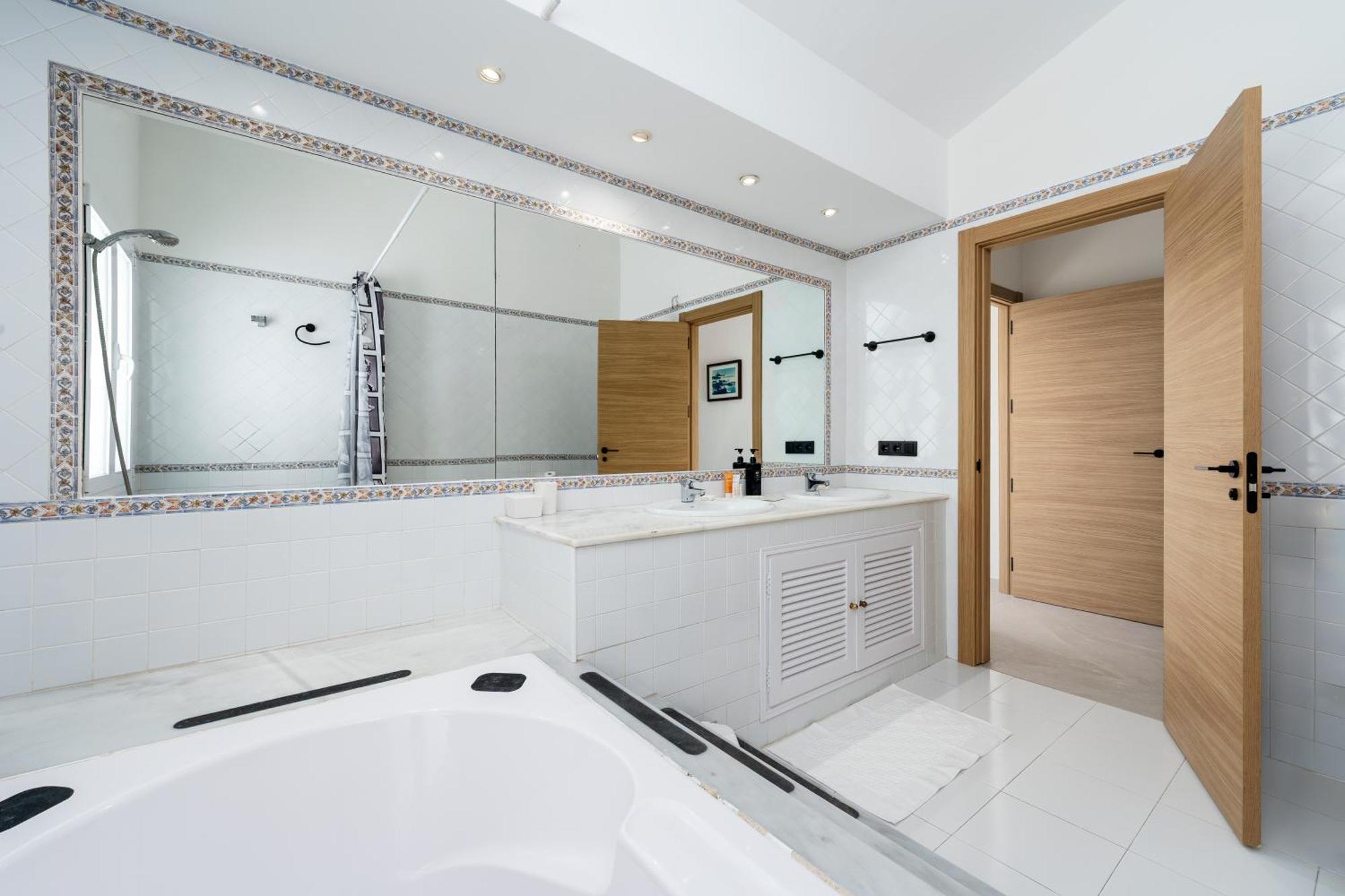 243-Fully Renovated-Puerto Banus Marbella Front Line Penthouse公寓 外观 照片